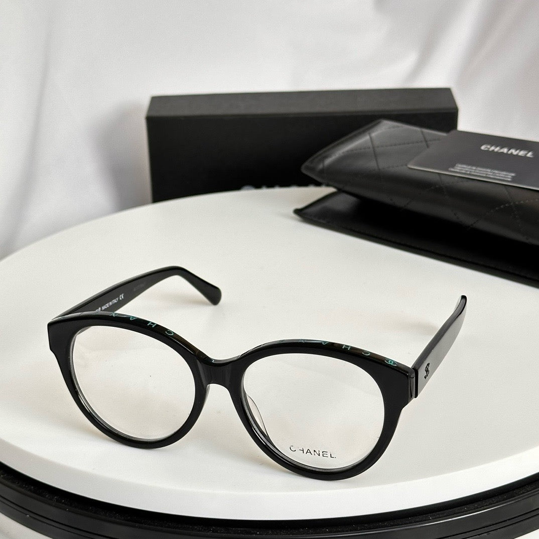 CHA glasses