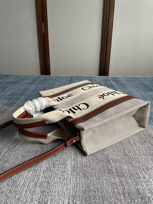SMALL STRAP WOODY TOTE BAG 26.5 IN BEIGE LINEN CANVAS BLACK WEBBING LOGO EMBROIDER BROWN CALFSKIN