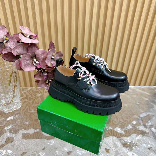 HADDOCK LACE-UP SHOE IN BLACK CALFSKIN