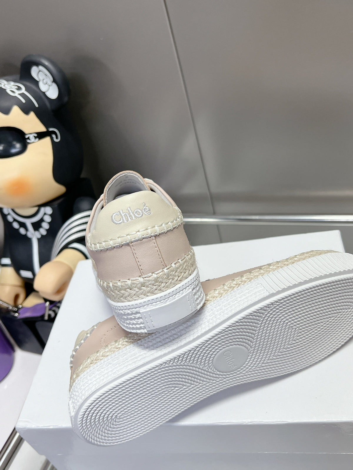 TELMA LACE-UP SNEAKER IN DESERT SAND LAMBSKIN AND RAFFIA