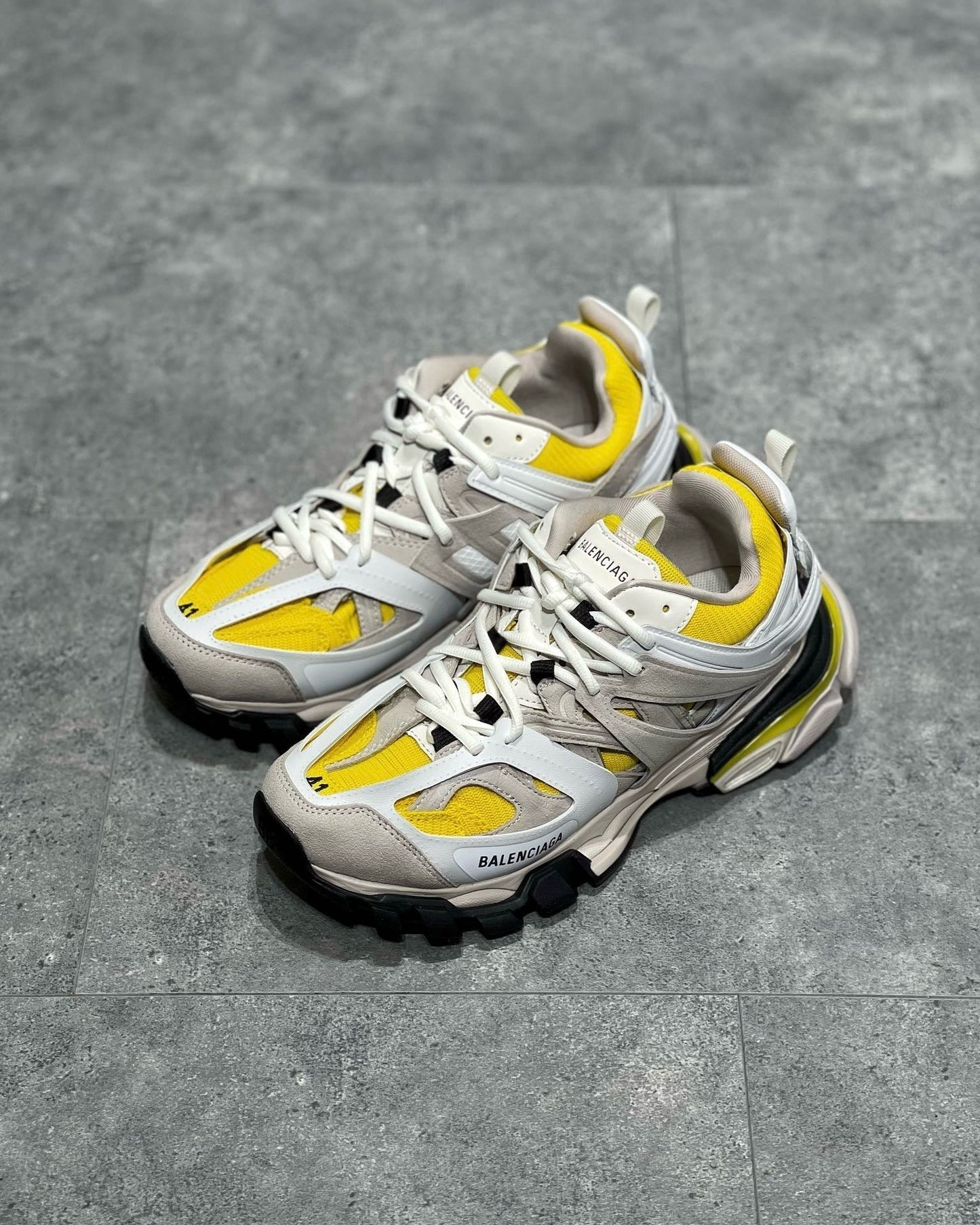 BLCG Sneakers