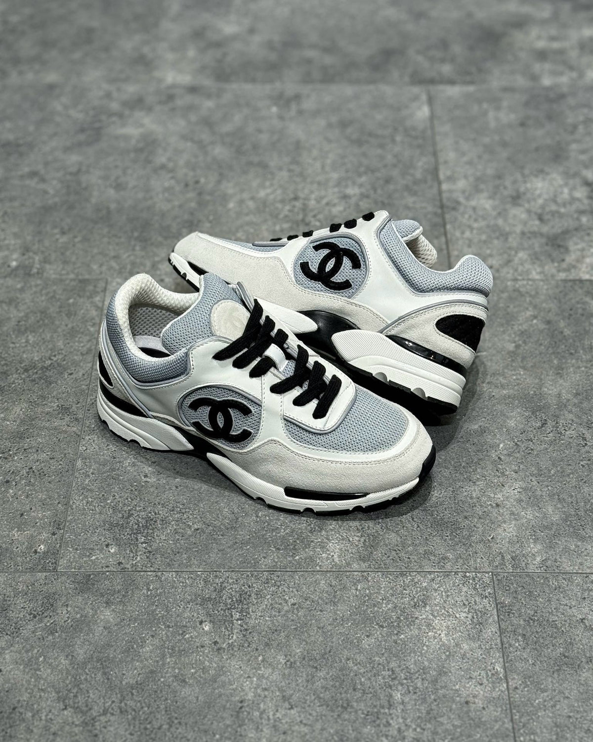 CHA Sneakers