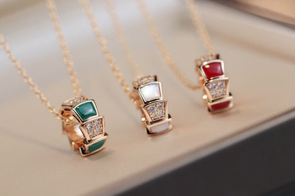SERPENTI PEDANT DIAMOND NECKLACE