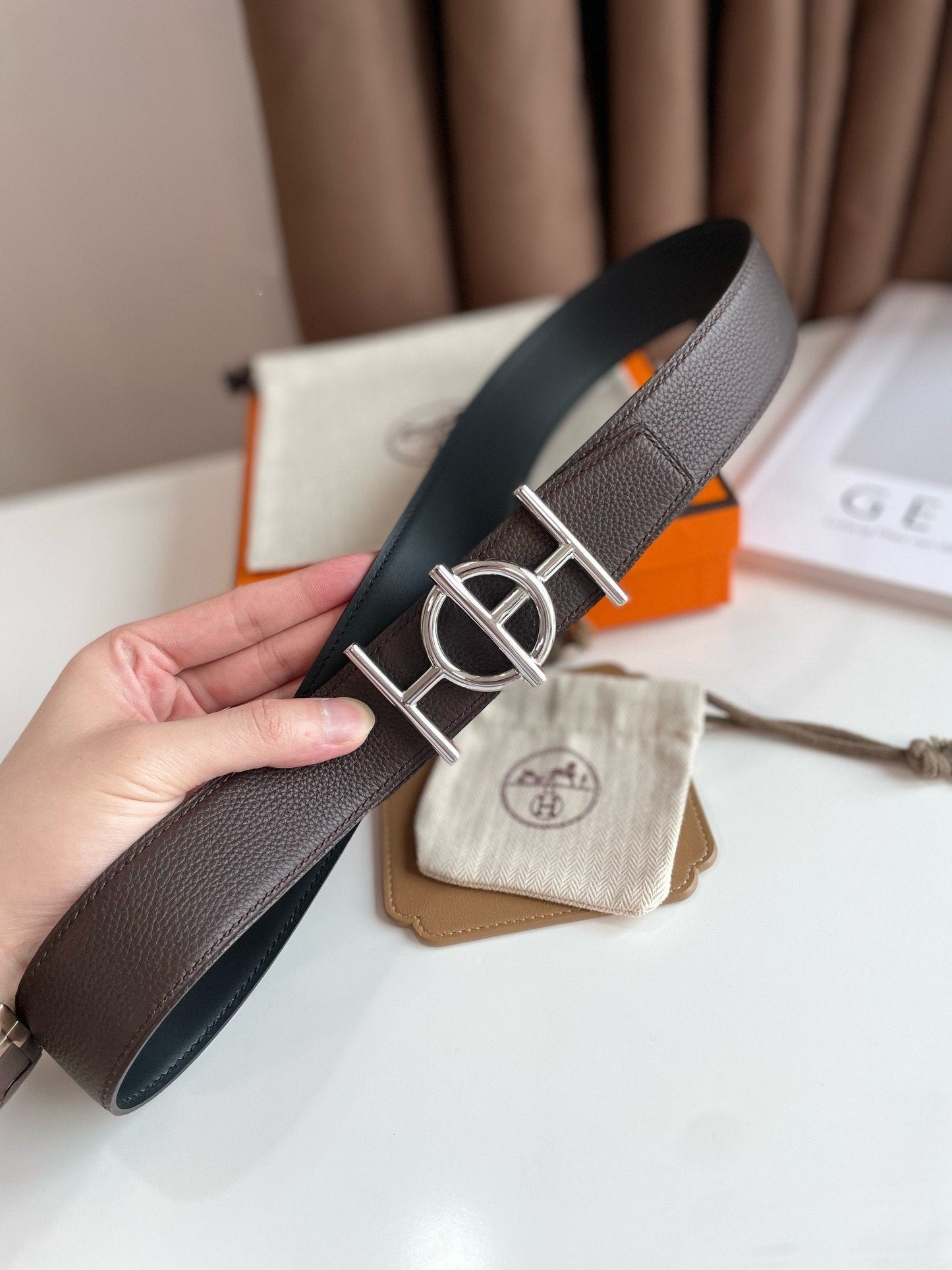 H ULYSSE BELT 38MM SILVER BUCKLE BLACK CHOCOLATE LEATHER