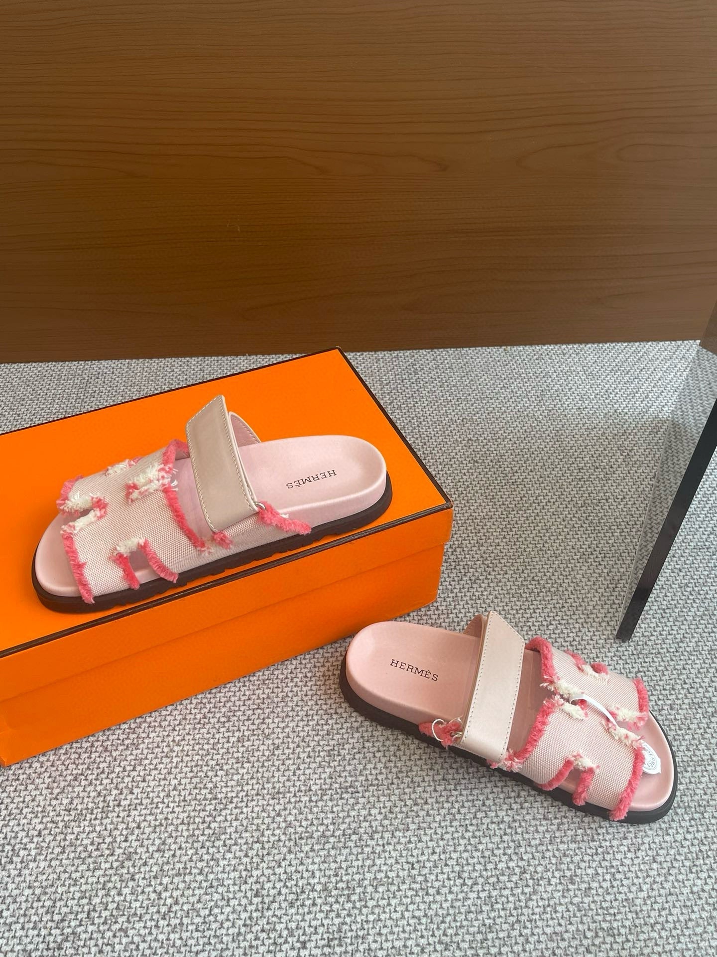 HERM Sandal