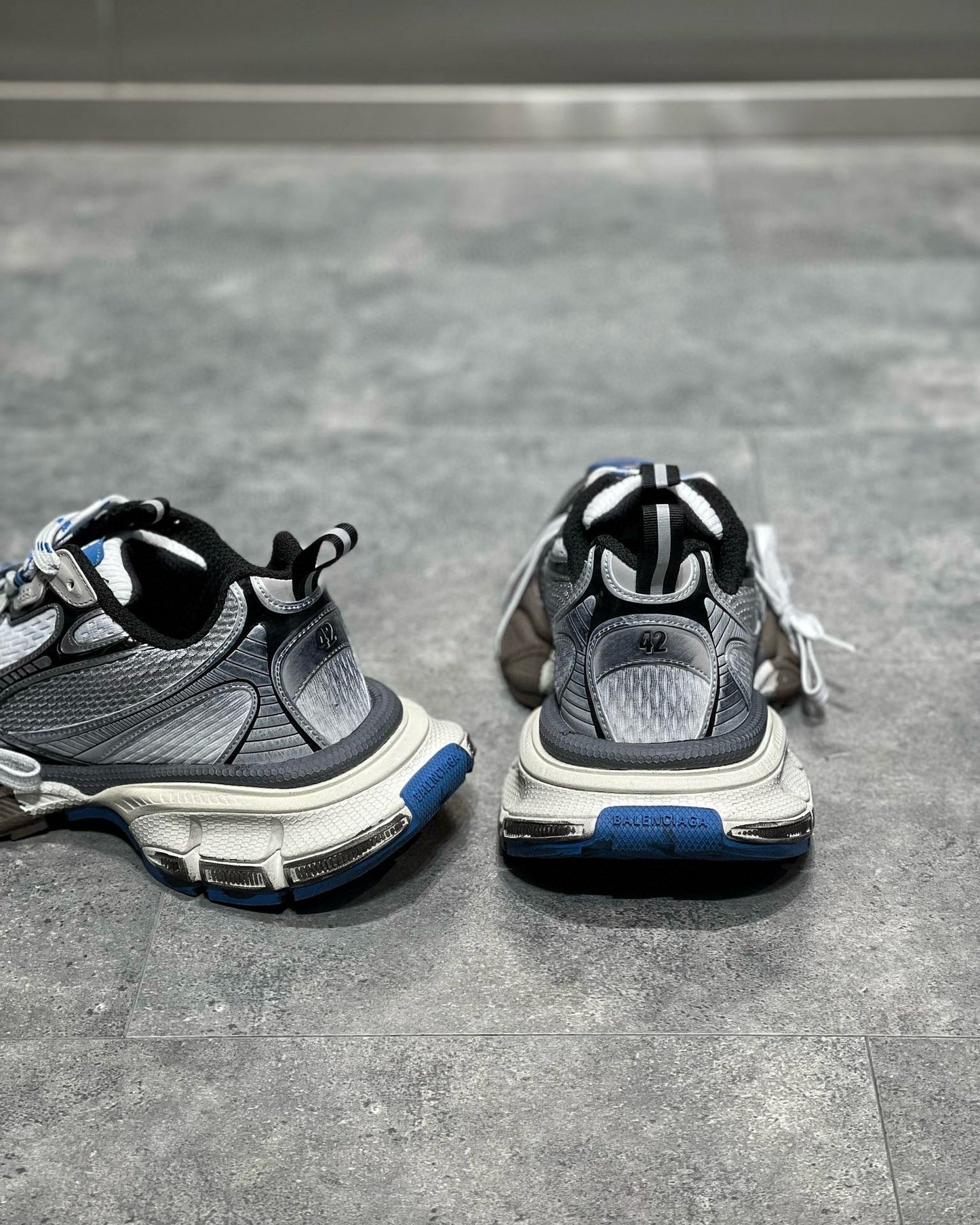 BLCG Sneakers