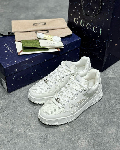 GUC Sneakers
