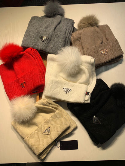SET SCARF AND HAT IN DOVE GRAY WOOL AND RABBIT FUR 416366