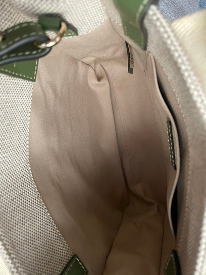 SMALL STRAP WOODY TOTE BAG 26.5 IN BEIGE LINEN CANVAS BLACK WEBBING LOGO EMBROIDER GREEN CALFSKIN