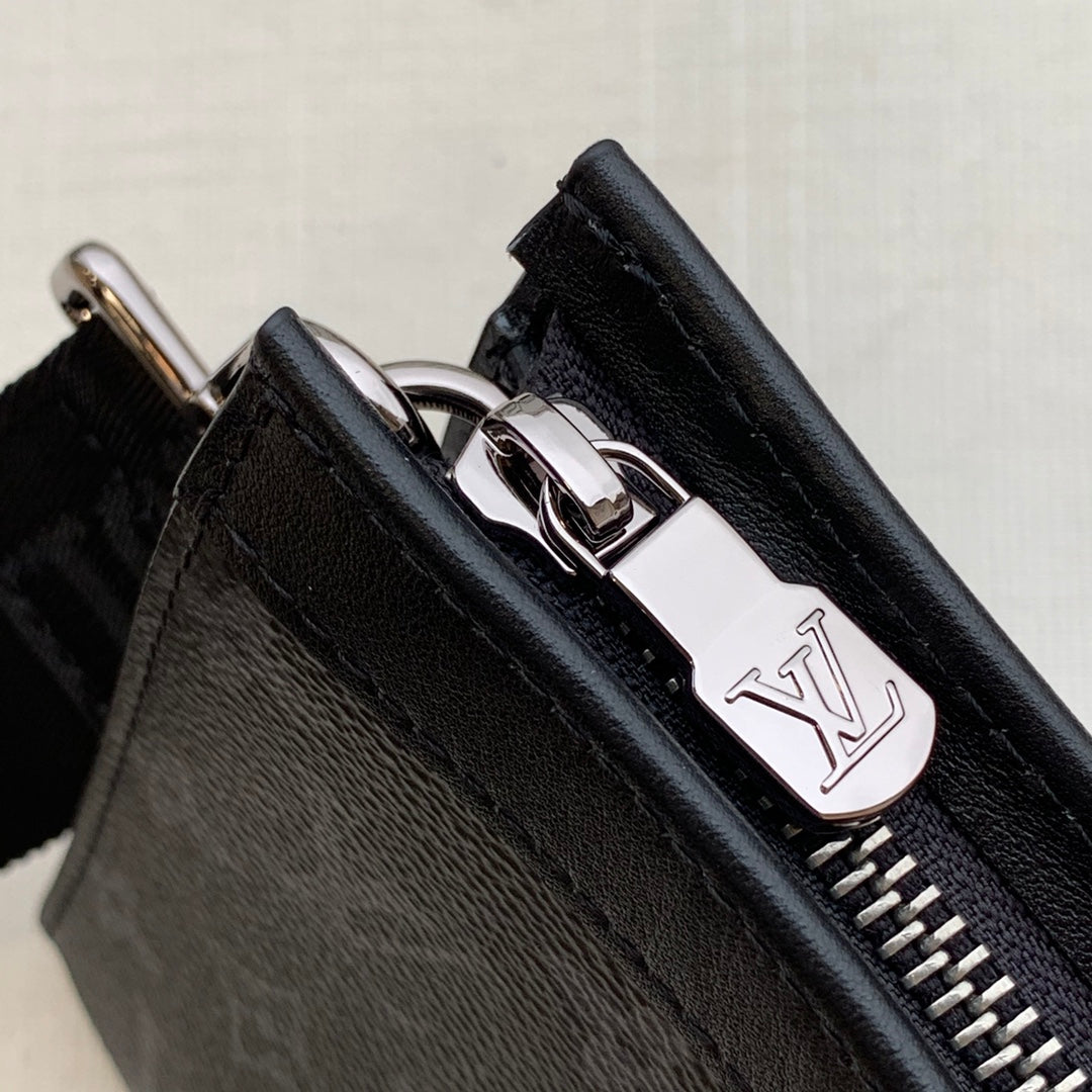 ANPHA WEARABLE WALLET 18 IN BLACK MONOGRAM ECLIPSE REVERSE CALFSKIN