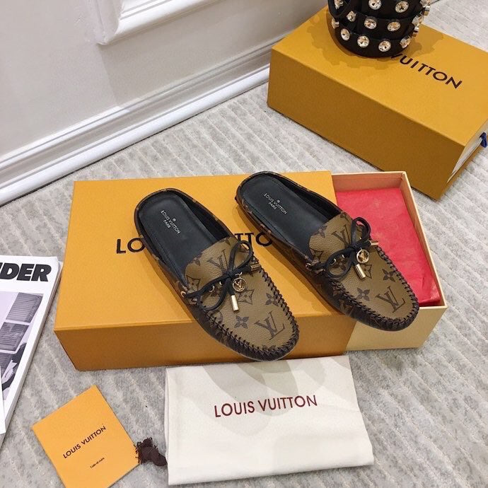 LV WOMEN'S EASY MULE IN CAMEL BROWN MONOGRAM CALFSKIN