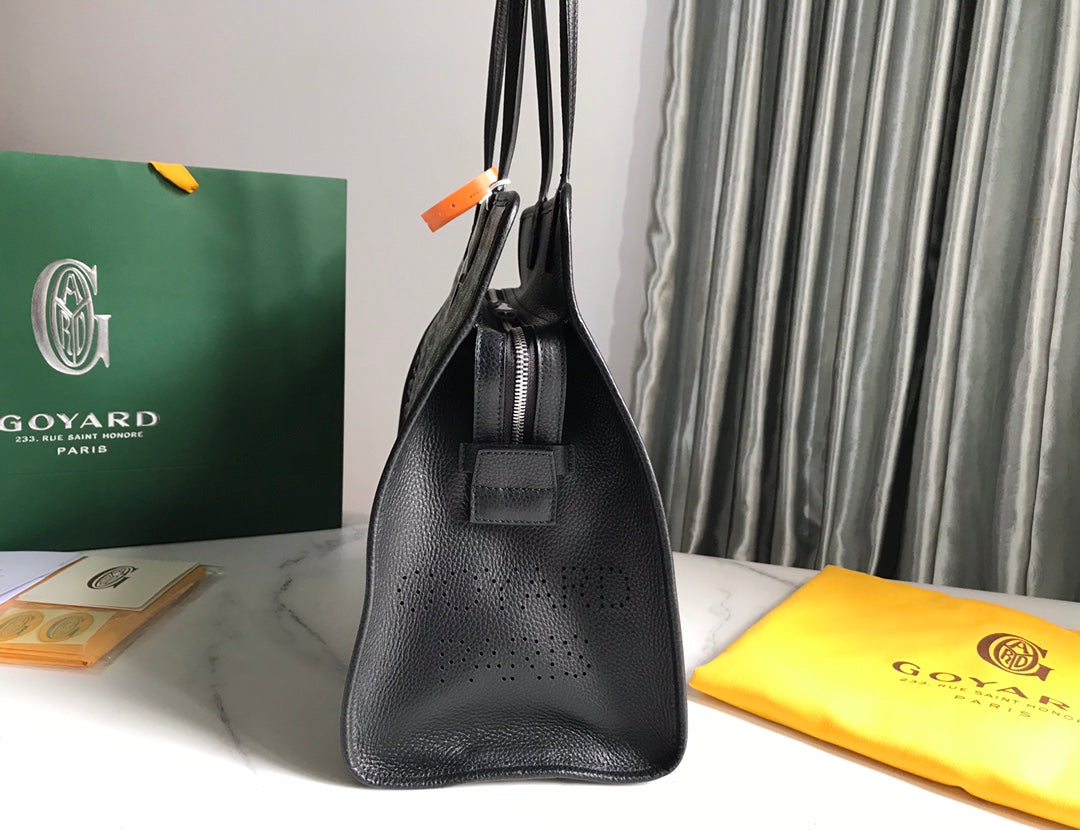 HARDY PM BAG 40 IN BLACK GOYARDINE CANVAS AND TAURILLON LEATHER TRIM