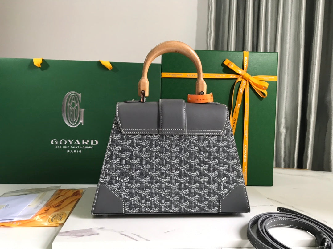 SAÏGON PM BAG 28 IN GREY GOYARDINE CANVAS AND CALFSKIN