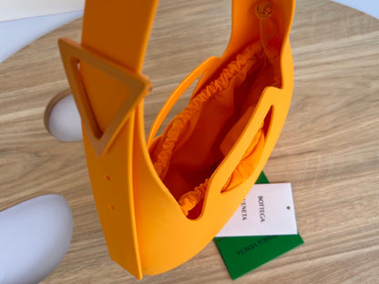 SHOULDER BAG 27 IN ORANGE PEEL RUBBER AND NYLON FABRIC