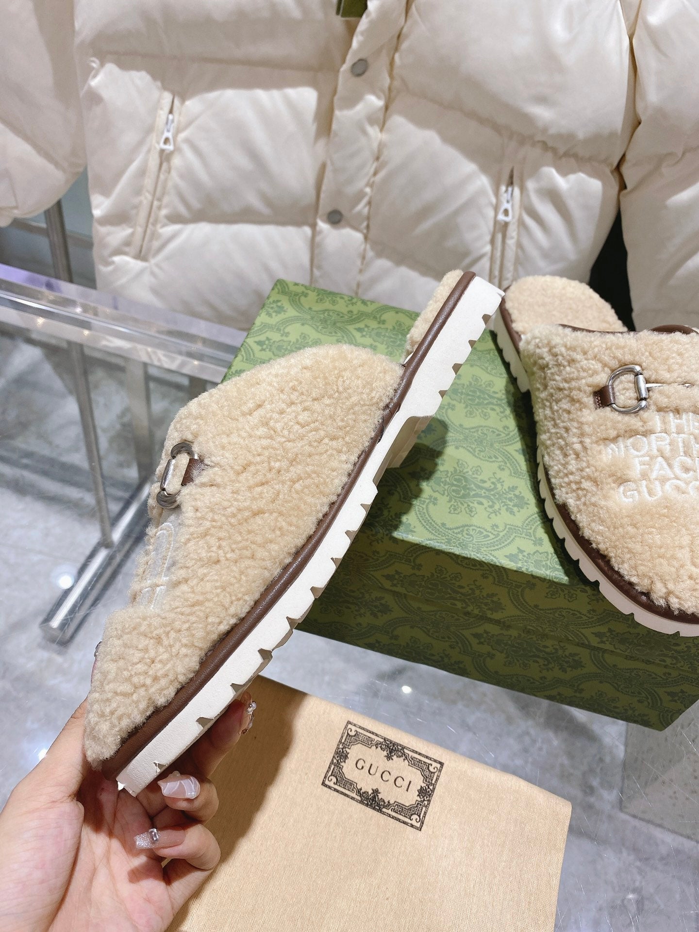 GGxTHE NORTH FACE HORSEBIT MULE IN BEIGE WOOL