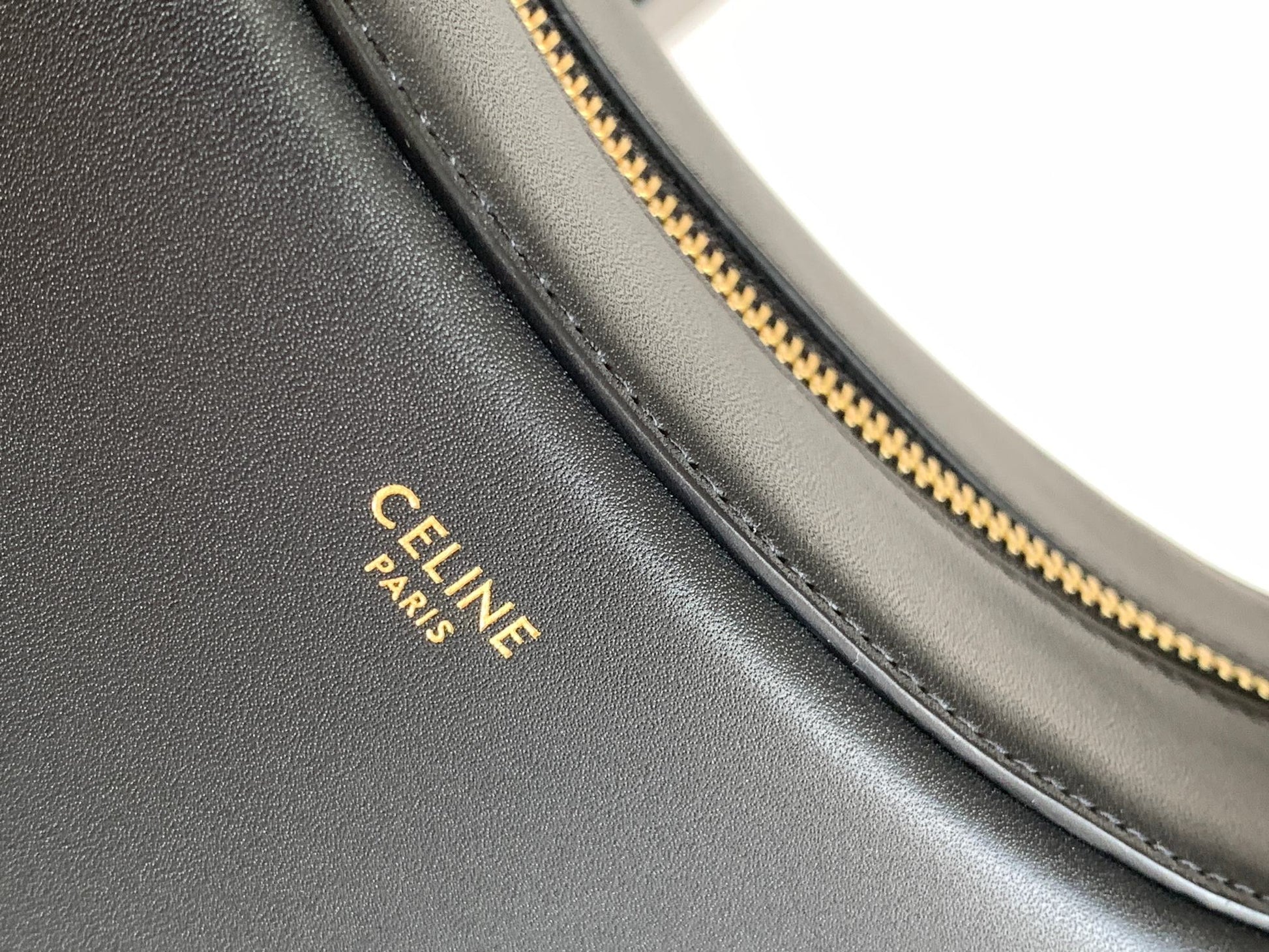 TRIOMPHE CLASSIC 25 BLACK CALFSKIN