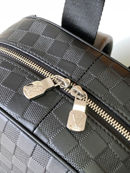 DAMIER CAMPUS BACKPACK 39 IN BLACK CALFSKIN AND CANVAS