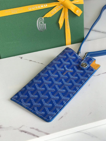 MONTMARTRE GM CASE 18 IN SAPPHIRE BLUE GOYARDINE CANVAS