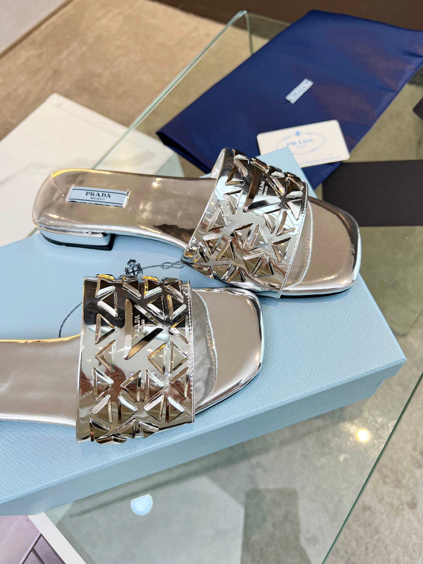 PRA EMBROIDERED SLIDES FLAT SILVER CALFSKIN
