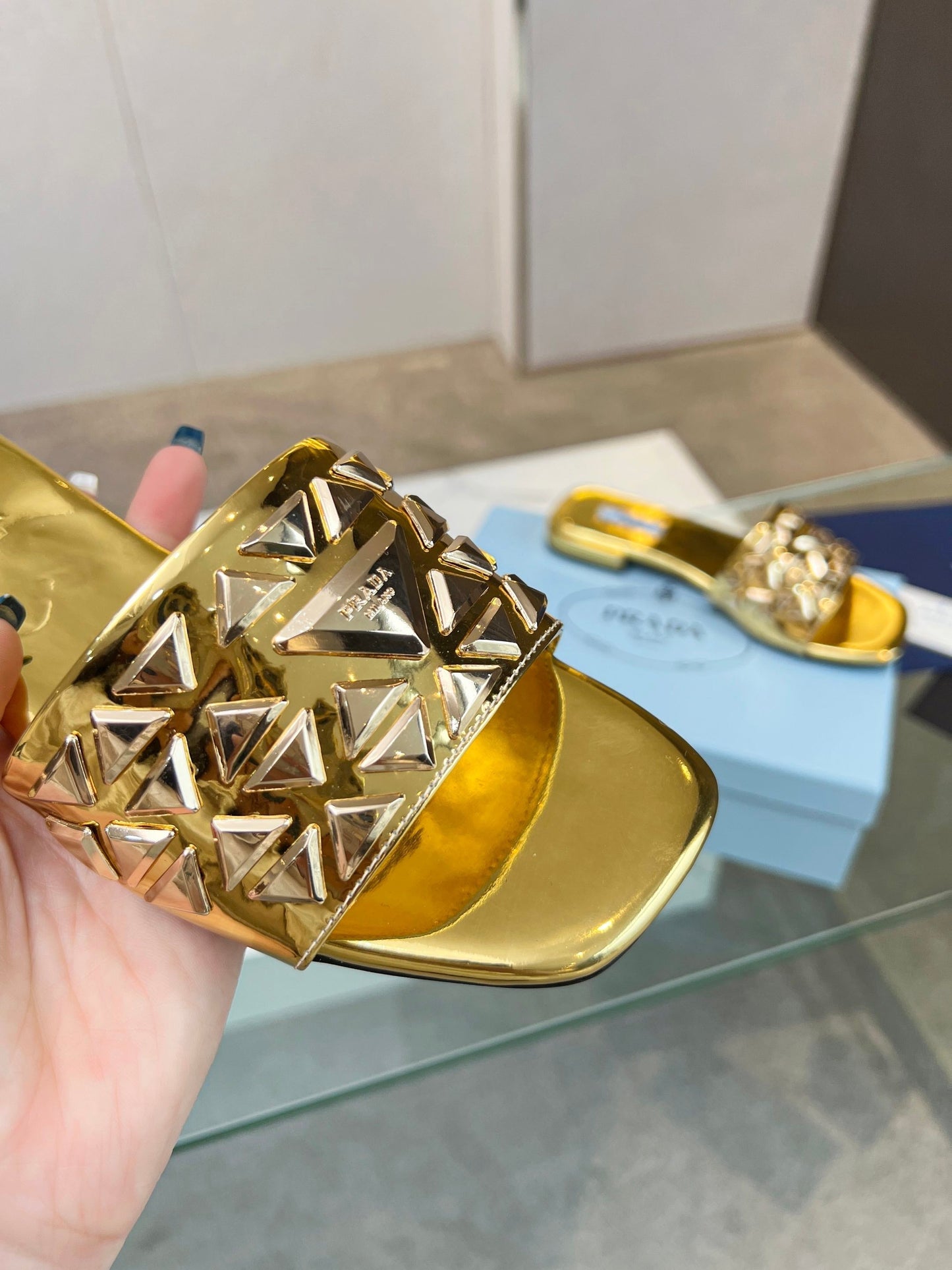 PRA EMBROIDERED SLIDES FLAT METALLIC GOLD CALFSKIN
