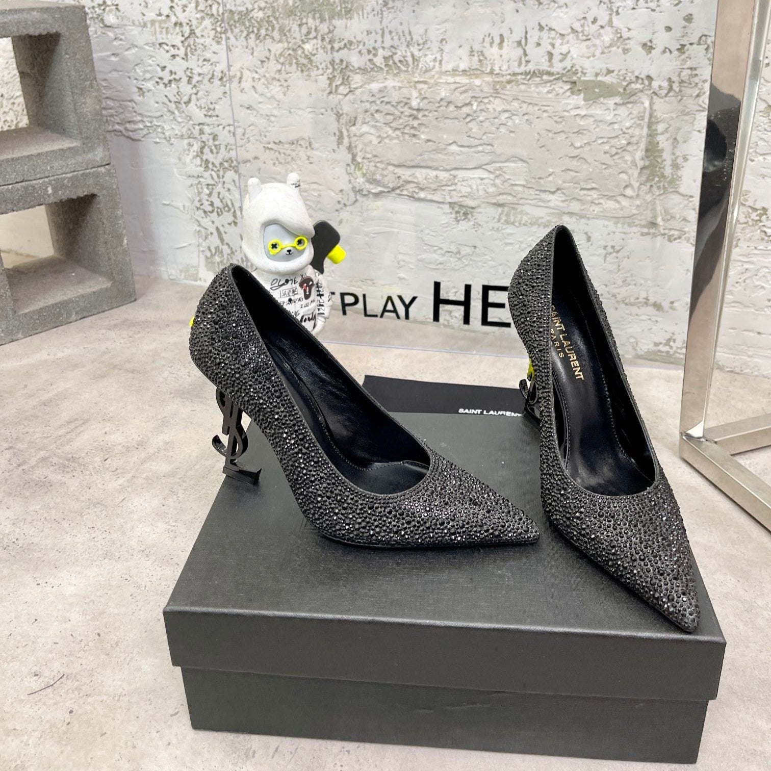 SL OPYUM BASIC HIGH HEEL BLACK CRYSTAL SATIN