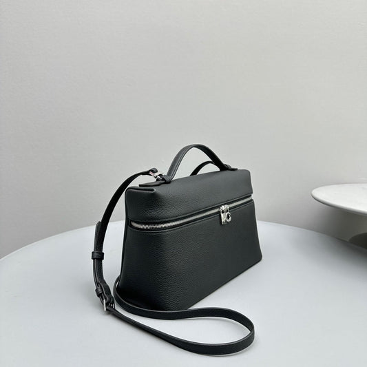 Extra Pocket L27 Black Cowhide Shw
