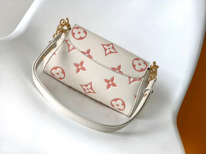 FAVORITE BAG 24 IN BEIGE MIX PINK MONOGRAM SOFT GRAINED COWHIDE