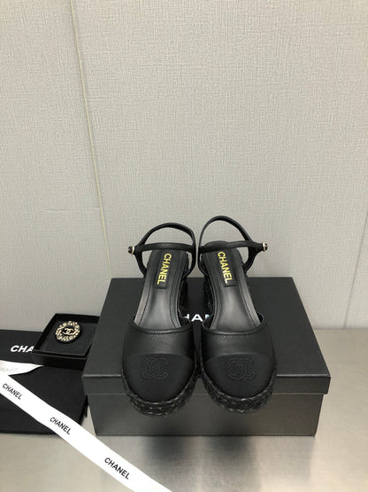 MARY JANE WEDGE BLACK LAMBSKIN