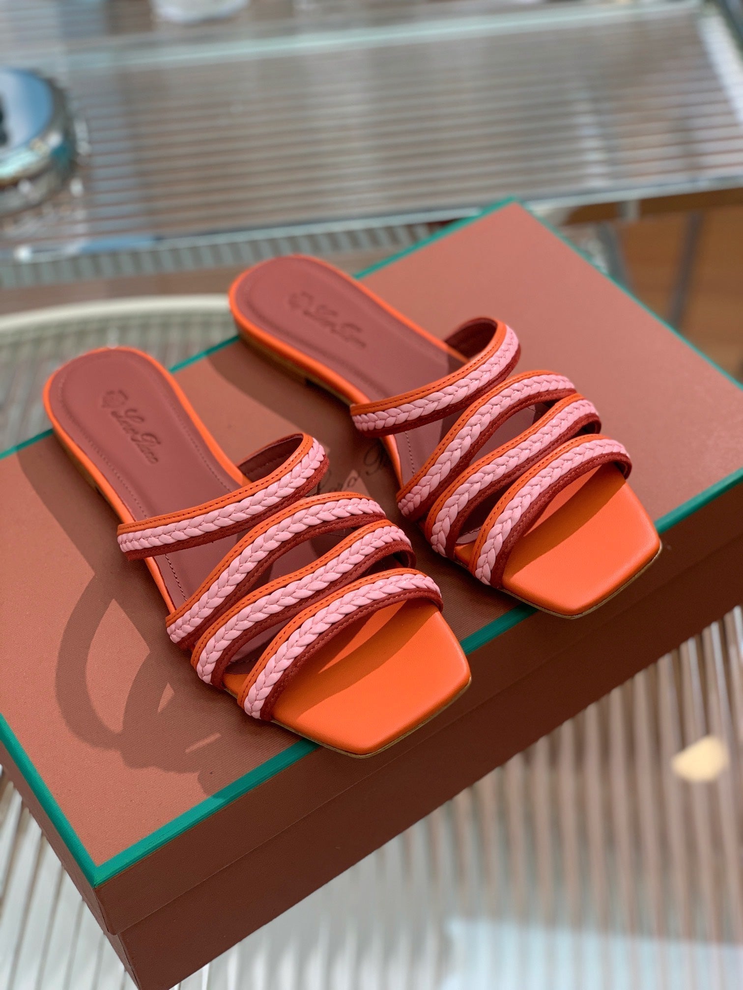 LP SPRIGHTLY CHARMS FLAT SANDAL BURNT ORANGE CALFSKIN
