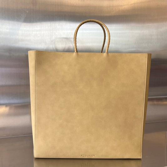 MEDIUM 32 BROWN BAG KRAFT CALFSKIN