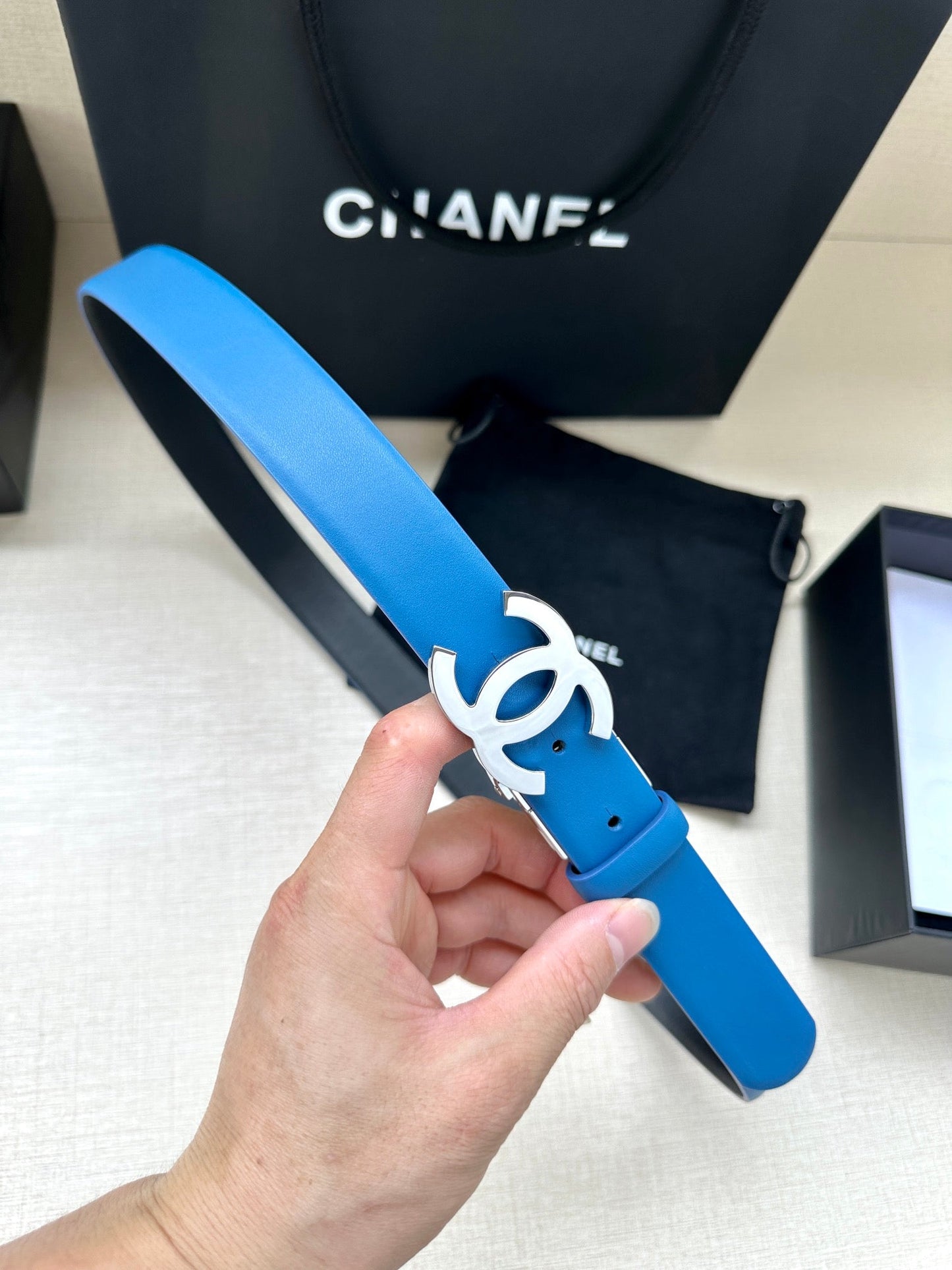 CC 30MM BELT IN BLUE AND BLACK CALFSKIN WITH SILVER HARDWARE