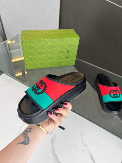 INTERLOCKING G SLIDE SANDAL IN BLACK MIX COLORFUL IMPORTED TPU