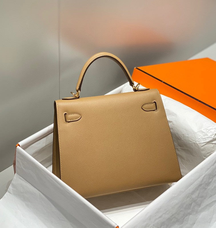 KELLY 25CM IN CHAI EPSOM CALFSKIN GOLD HARDWARE