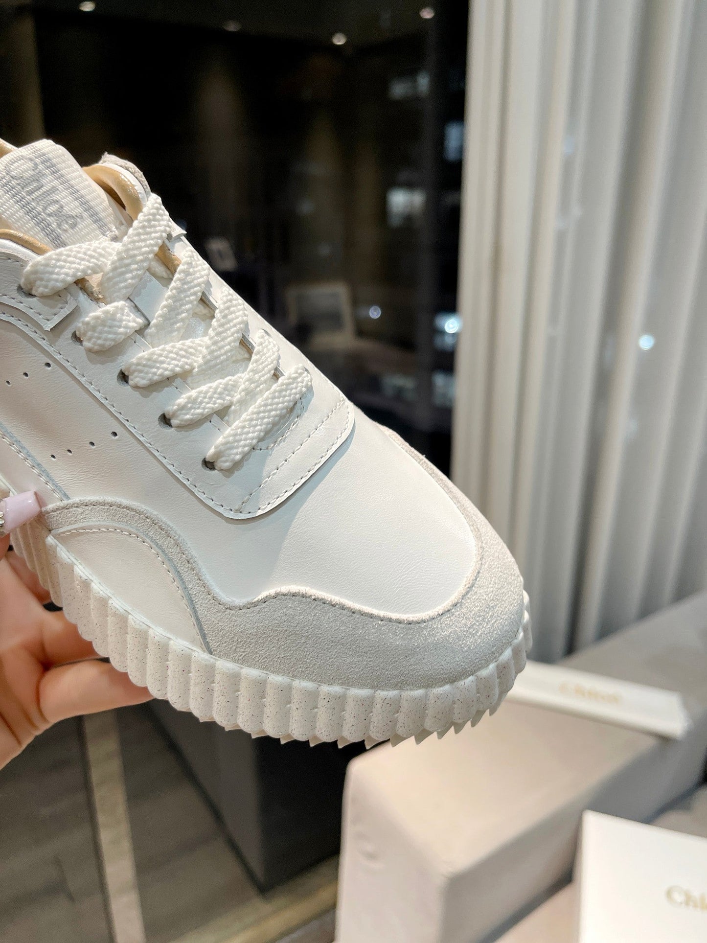 NAMA SNEAKER IN WHITE LAMBSKIN AND DOVE GREY SUEDE