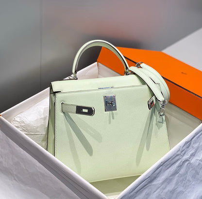 KELLY 28CM IN VERT FIZZ SWIFT CALFSKIN SILVER HARDWARE