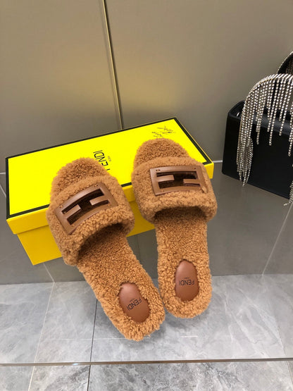 FENDI BAGUETTE SLIDE SLIPPERS IN CINNAMON BROWN WOOL