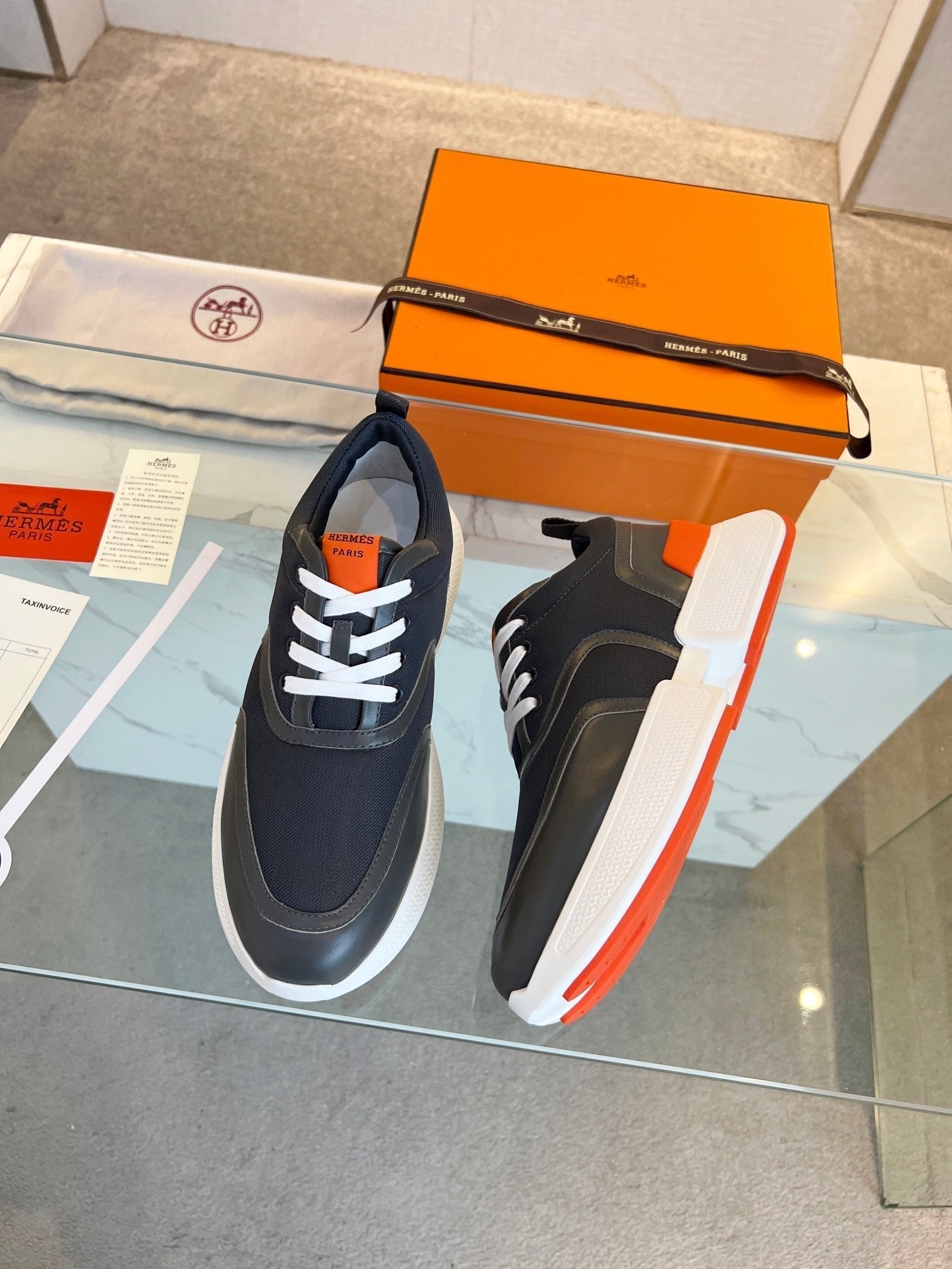 GIGA SNEAKER BLACK CALFSKIN BLACK SOLE