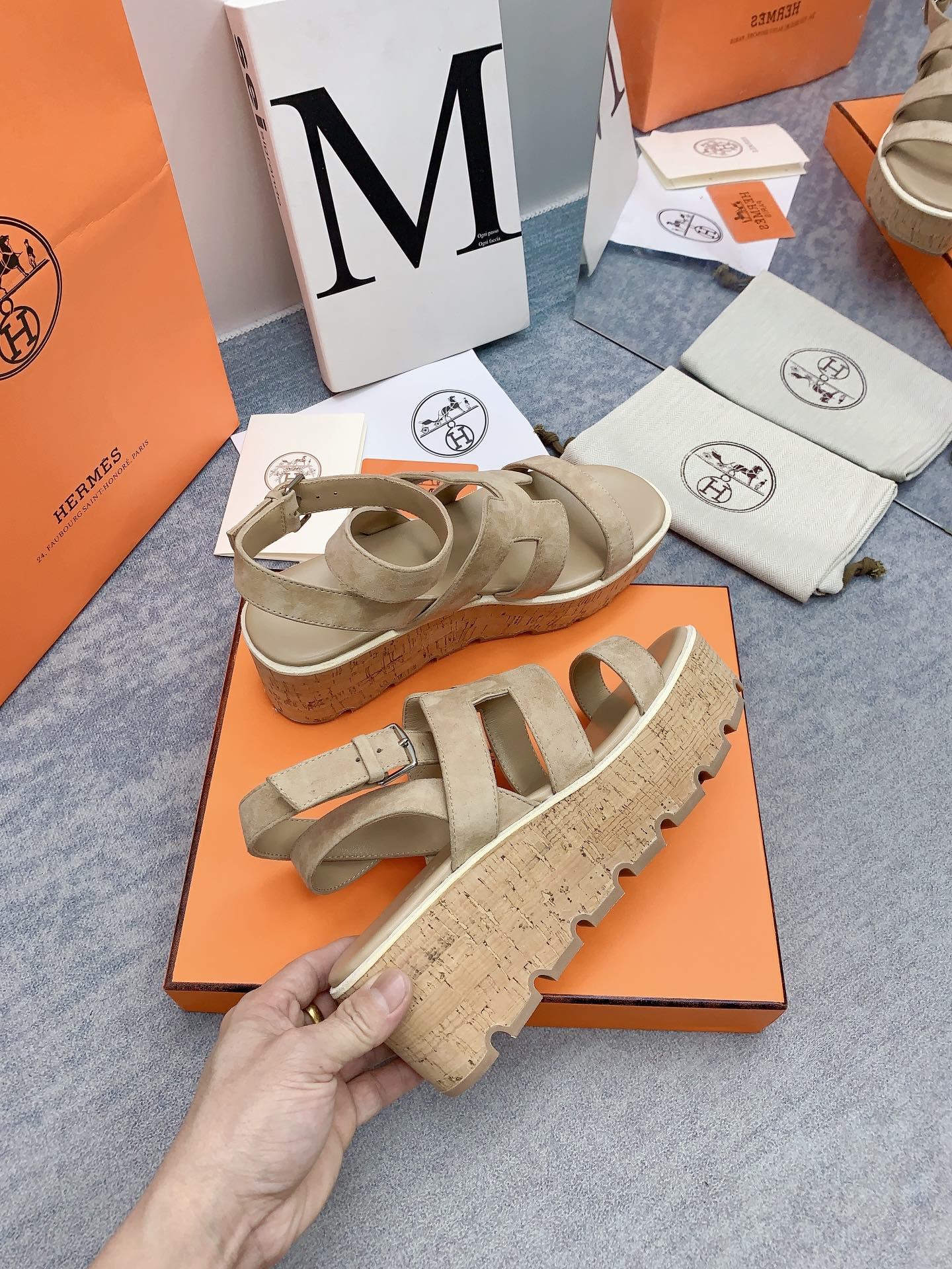 HAVANE 30 SANDAL IN TORTILLA BROWN SUEDE
