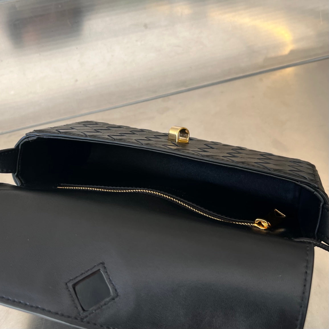 ANDIAMO 21 IN BLACK LAMBSKIN