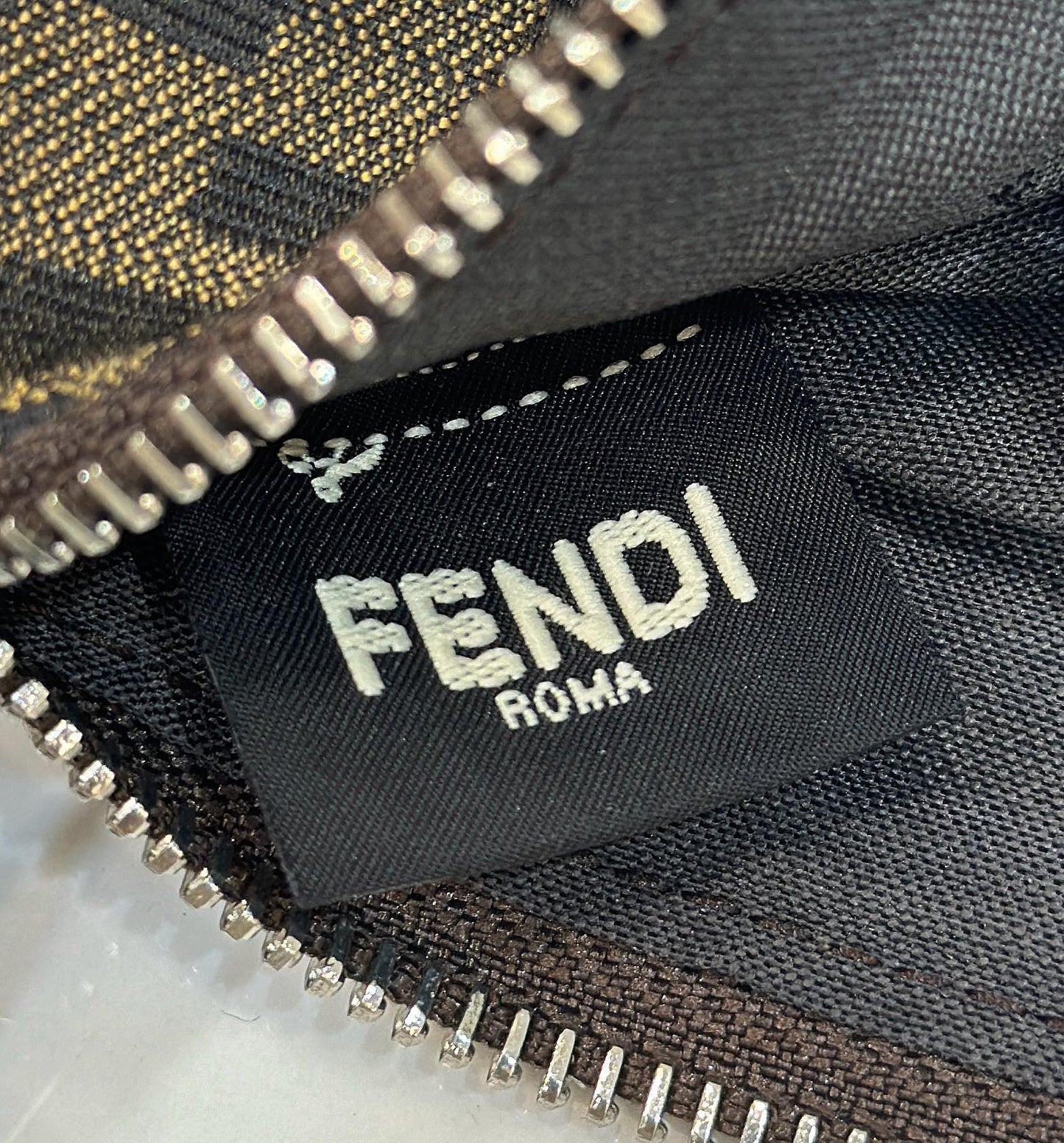 SHOULDER BAG 19 WITH FF MOTIF IN BROWN JACQUARD FABRIC