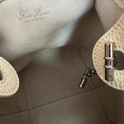 MICRO BALE BAG IN WHITE CALFSKIN