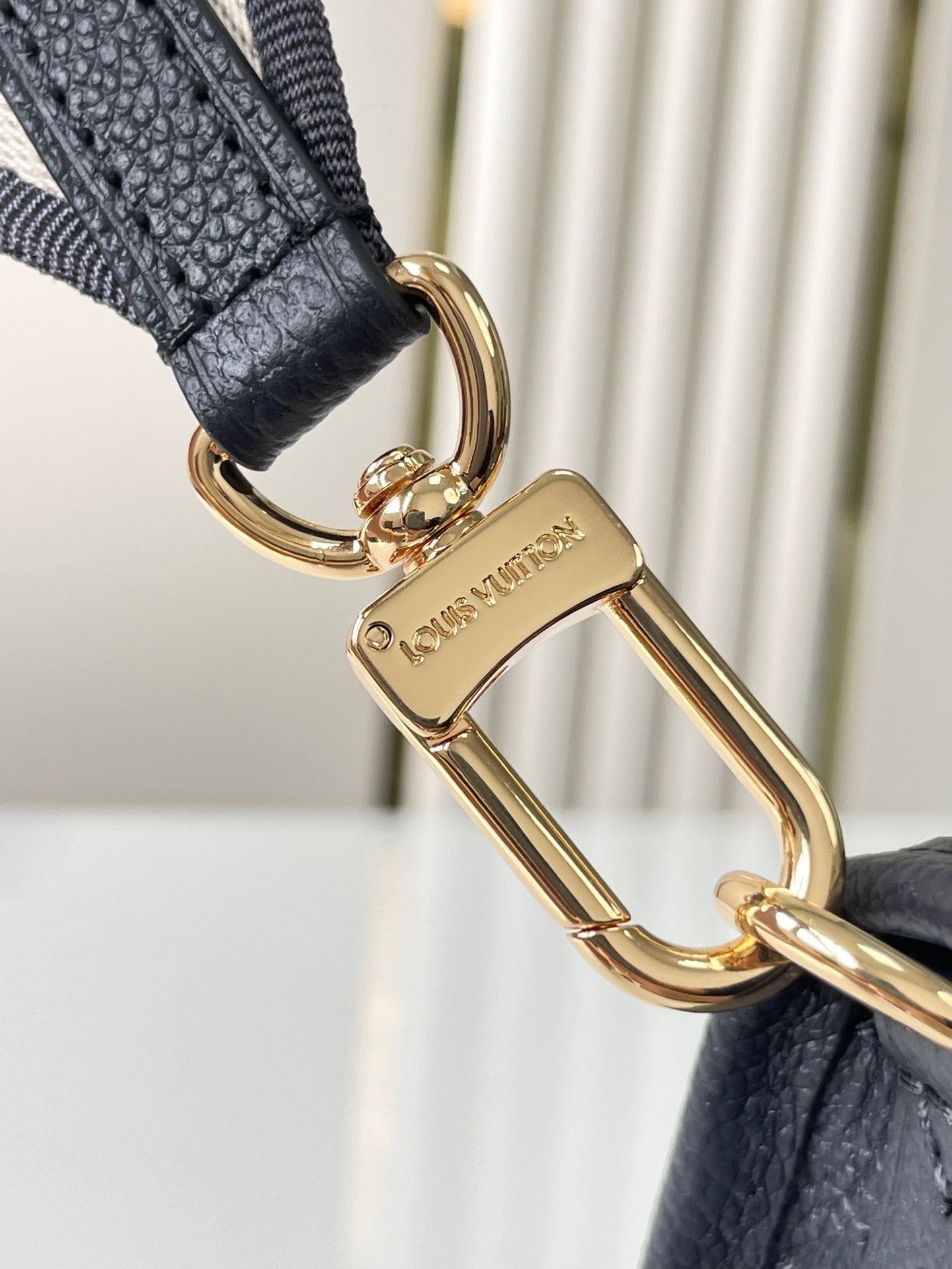 DIANE 23 IN DARK NAVY CREAM MONOGRAM EMPREINTE LEATHER