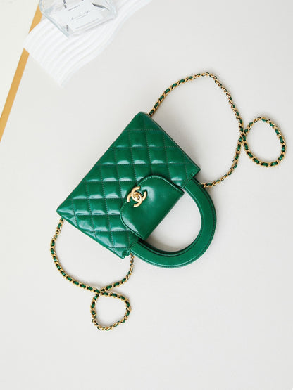 CC KELLY MINI 19 SHOPPING BAG IN GREEN FOREST CALFSKIN