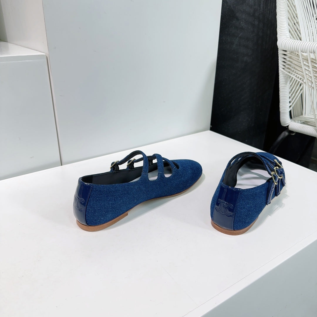 FLAT MARY JANE IN NAVY BLUE FABRIC