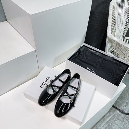 FLAT MARY JANE IN BLACK CALFSKIN