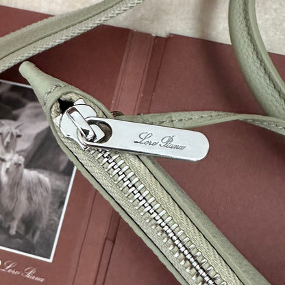 SMALL 21 BALE BAG IN PEARL GRAY GRAINED CALFSKIN WITH SILVER HARDWARE