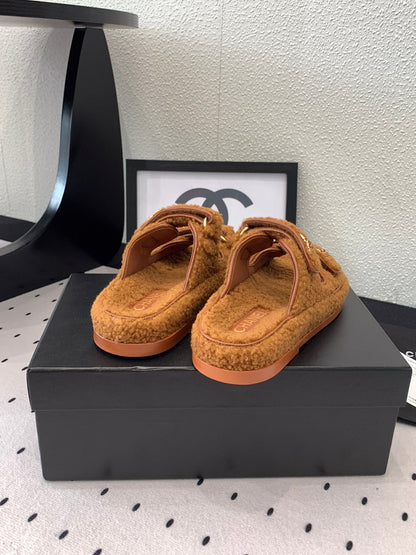 CC DAD SANDAL MULE IN BRONZE BROWN LAMB FUR