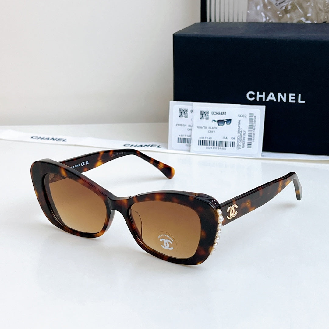 BUTTERFLY SUNGLASSES CH5481H IN ACETATE EMBOSSED PEARL