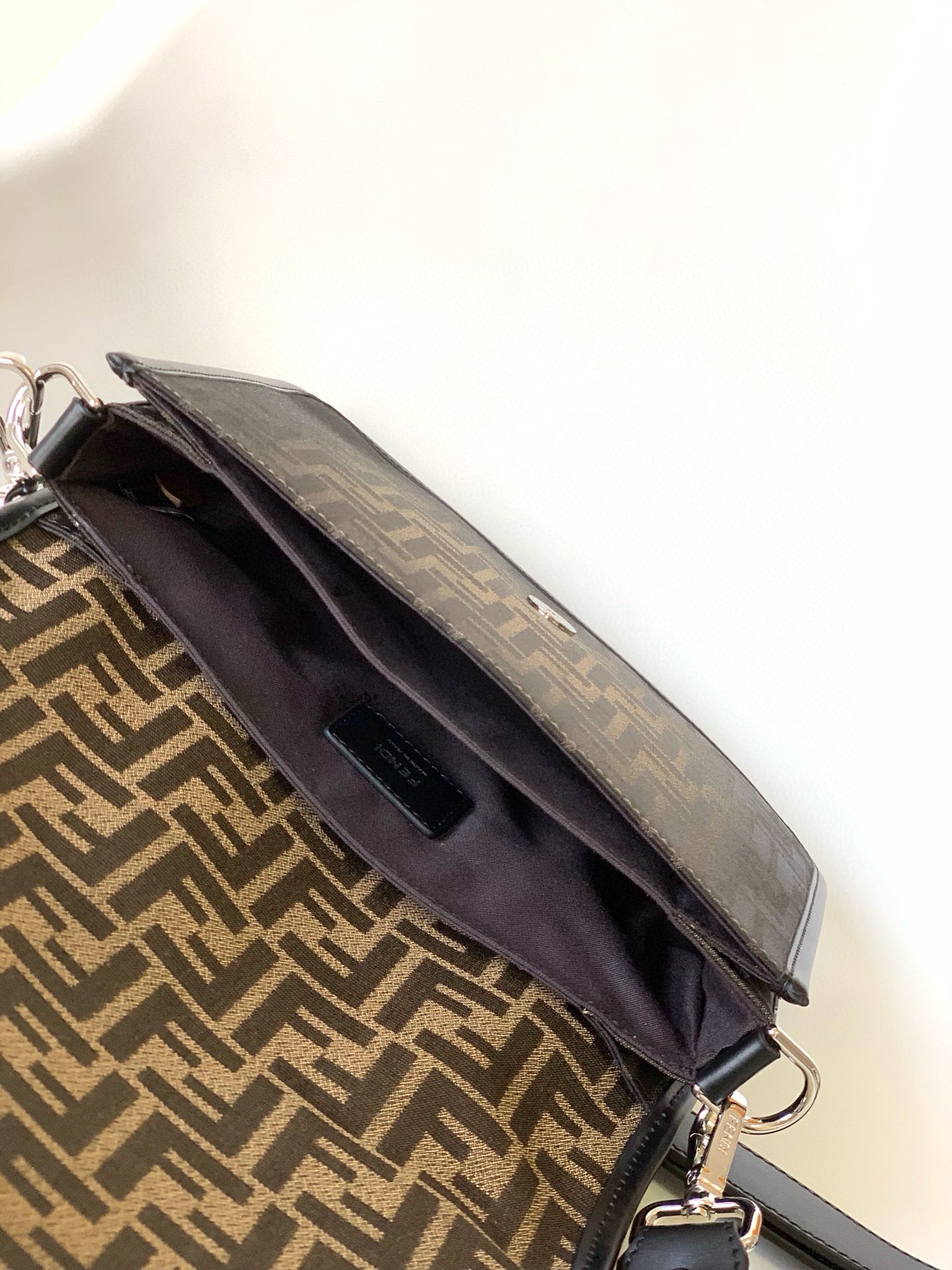 FEN MESSENGER BAG 20.5*7*24