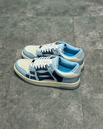 AMR Sneakers